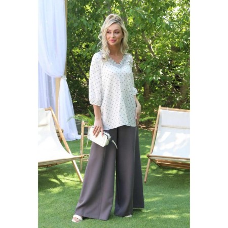 Female blouse, size 42-4