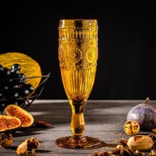 A glass of glass for champagne Magistro 
