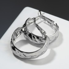 Roaming earrings 