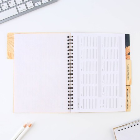 Planing-HEARD “Gift to the Teacher”, A5 format, 45 sheets, a soft cover on a spiral with dividers-4
