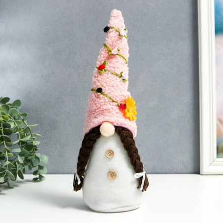 Interior doll "Granny in a cap with chamomile and roses" 36x7x6 cm cm cm