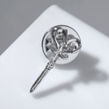 Scissors icon, white color in silver