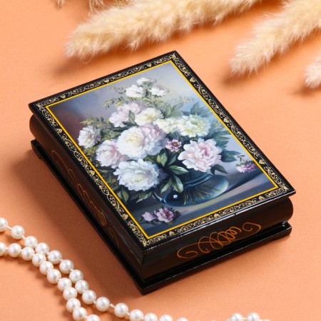 Casket "Piones in a vase", 10 × 14 cm, lacquer miniature-3