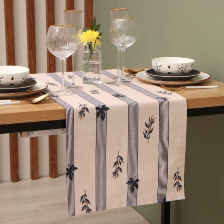 Walking on the Ethel table "Leaves" 40x149cm, 100% HL, reps 220 g/m2-1