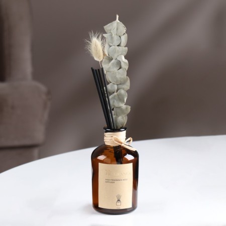 Set for flavoring rooms in a tube: diffuser 230 ml, aromaticoma, white tea-4