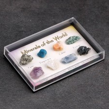 Collection of minerals, 8 pcs, 8x5.5x1.3 cm