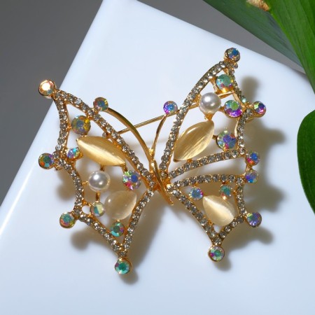Brooch "Butterfly" mother of pearl, colored in gold