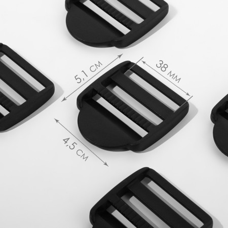 The buckle is regulatory, three -shack, the inner width is 38 mm, the thickness is 3.5 mm, 10 pcs, the color is black