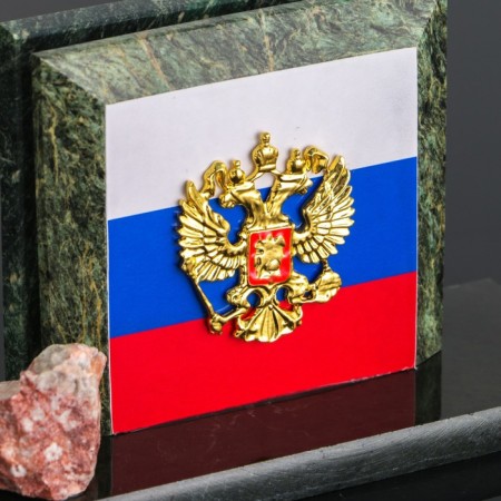 Набор настольный "Герб на флаге", змеевик-3