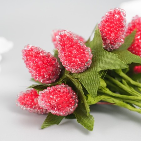 Decor for creativity "Strawberries in Sahara" Berry 1.5x2 cm-2