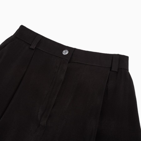 Women's shorts Minaku: Enjoy Black Color, Rr. 44-5