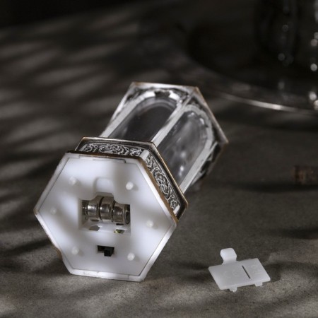 LED figure "Candle in the rotunda" 6.3 × 14 × 6.3 cm, plastic, batteries AG13x3, glow warm white-2