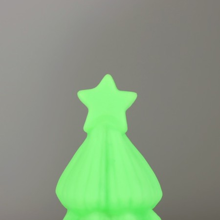 Nightlight "Christmas tree with a star" 2W Led Lr44 green 5x5x8cm-4