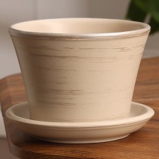 Flower pot 