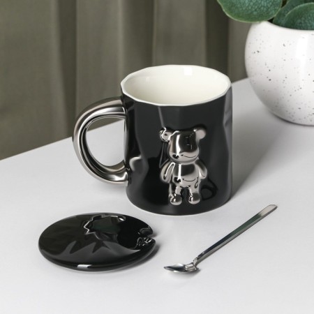 Ceramic mug with a spoon "Stylish Bear", 320 ml, black color-2