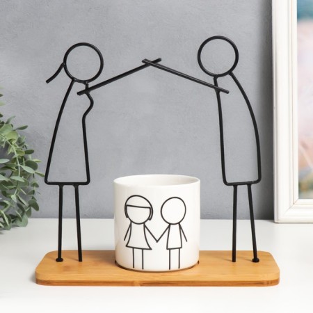Souvenir Metal Pencil "A couple holds hands" 25x9.8x25 cm-1