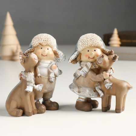 Souvenir Polystone "Baby/Baby in a head-hat, with a moose" Bezh MIX 4x8x10.5 cm