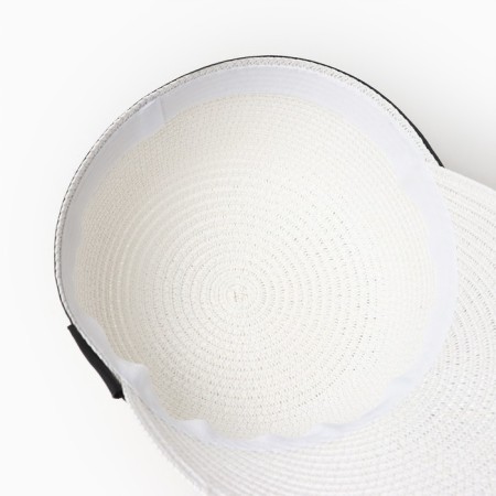 Female wicker cap minaku ts. Bely, river 58-3