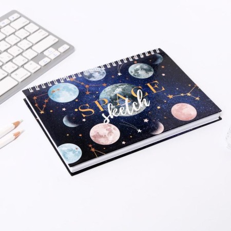 Sketchbook in a solid cover on the crest Space Sketch A5, 80 l, 100 g/m-1