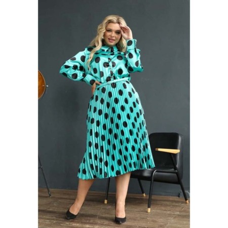 Women's dress, size 54-8
