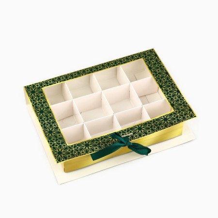 Box for 12 sweets with cells eid mubarak 18.5 x 13.5 x 3.5 cm