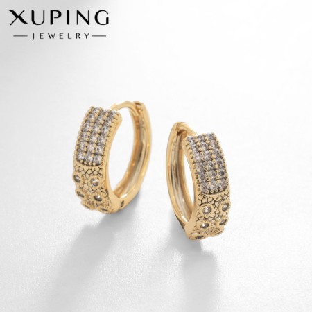 Cooping earrings admiration, white color in gold, d = 1.5 cm