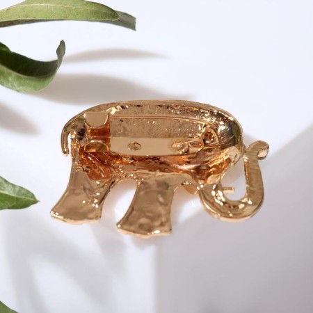 Brooch "Indian Elephant", white color in gold-1