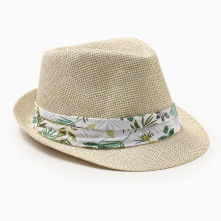 Male hat Minaku, dairy color, rn 58