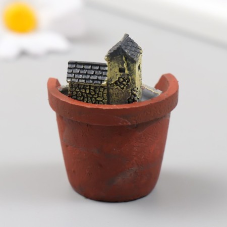 Figure for Florarium Polystone "House in a broken pot" 4x3.5x5 cm-2