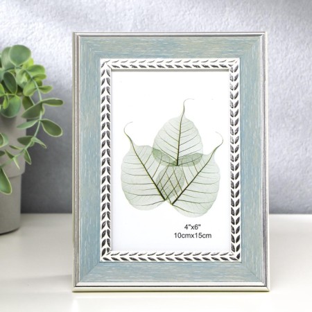 Photo frame plastic 10x15 cm "Gray with silver pigtail" 19.7x14.7x1.6 cm-1