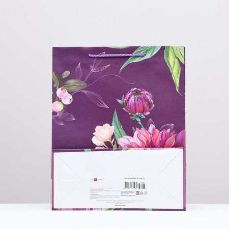 Gift package "Flower paradise" 26 x 32 x 12 cm-1