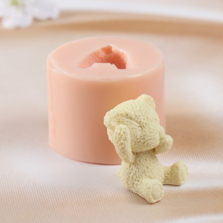 Mold Silicone "Bear Hand at the mouth" (prayer. 3.5x3.5x4 cm)-1