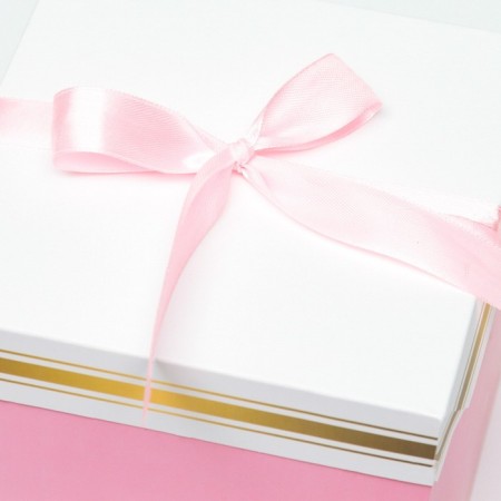 Self -charged pink box 15x15x15 cm-2