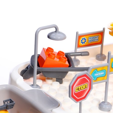 Interactive set-parking “Adventures at a construction site”, 4 machines in a set, mobile elements, accessories-8