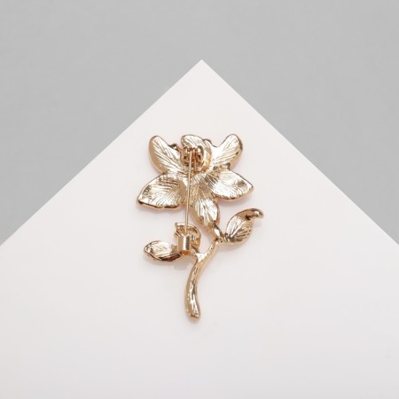 Brooch "Flower" is pearl, pink color in gold-1