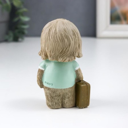 Souvenir Polystone "Ladier with a suitcase" 9.5x4.5x6 cm-3