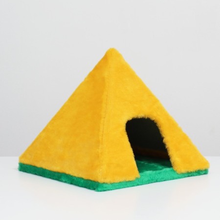 Cat House "Pyramid", 40 x 40 x 38 cm