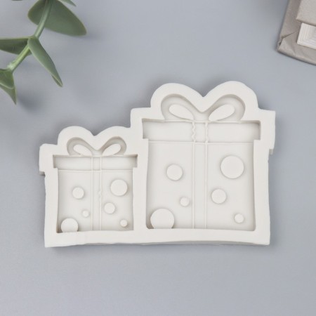 Mold Silicon "Two Gifts" products - 3.5x3 5x4.5 cm 2 items 6x8 cm