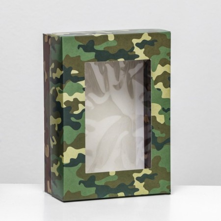 The box is folding, with the Camouflage window 21 x 15 x 7 cm