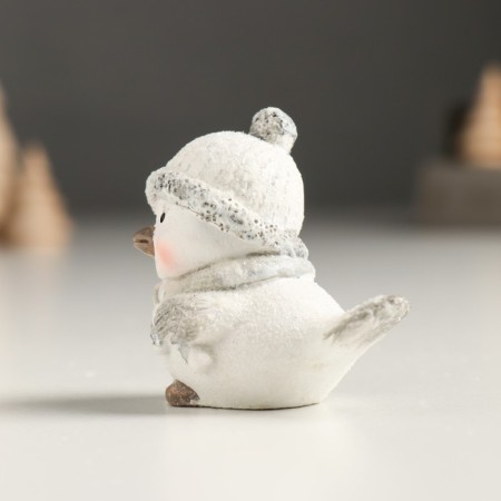 Polystone souvenir "White chick in a hat and knitted scarf" silver mix 5x3.5x5 cm-2