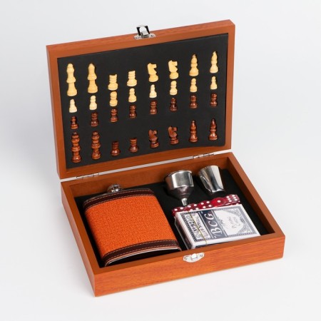 Set 6 in 1: Flaw 8 OZ, glass, funnel, cubes 5 pcs, cards, chess, 18 x 24 cm-9
