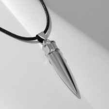 The pendant of the male 