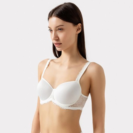 Women's bra, gloomy-white color, size 90d