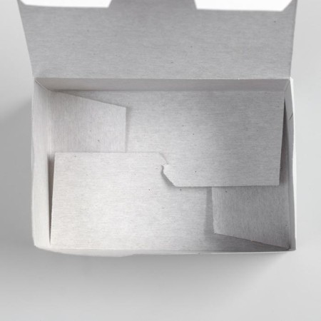 The box is folding, for chicken wings and nuggets, 11.5 x 7.5 x 4.5 cm-2