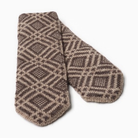 Women's mittens, beige color, size 18
