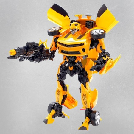 Autobot robot is transformed with weapons and accessories-4