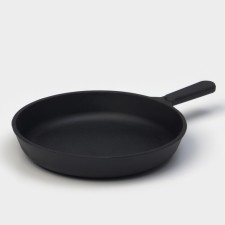 Flot of cast -iron magma, d = 24 cm, h = 4 cm, cast -iron handle