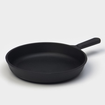 Flot of cast -iron magma, d = 24 cm, h = 4 cm, cast -iron handle