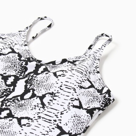 Squipped female minaku with print, size 48-4