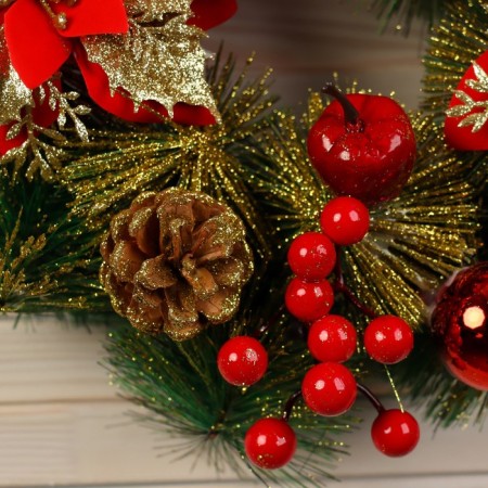 New Year's Wreath D-30 cm "Bright fairy tale" Flowers apples berry balls-1